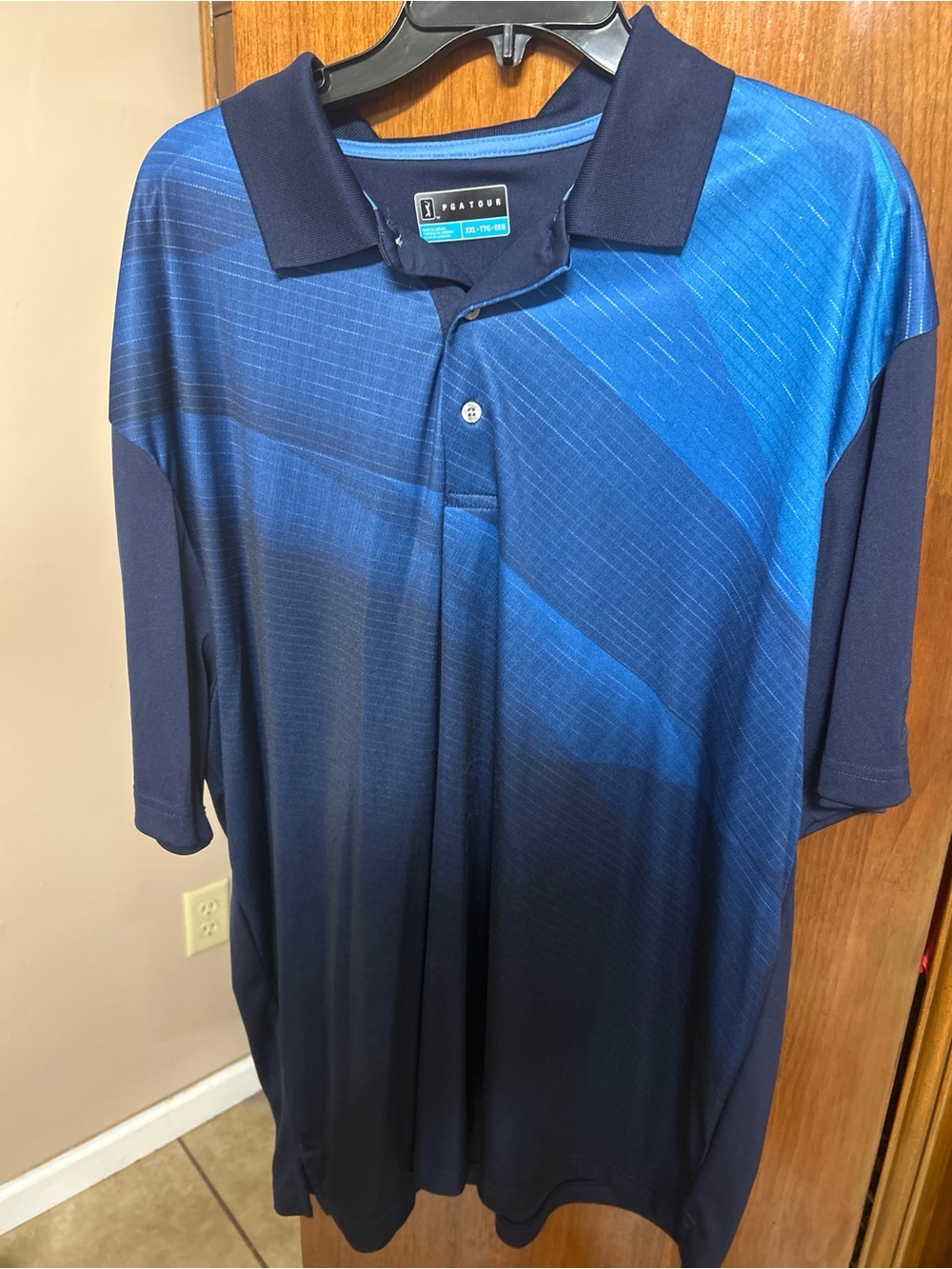 PGA Tour Men's Navy and Blue Gradient Polo